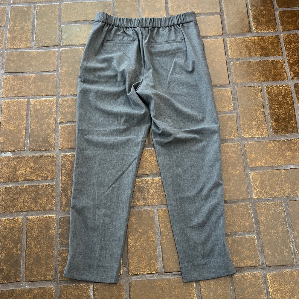 NWT Banana Republic Factory Grey Hayden Tapered Pull-On Trouser Pant - Picture 3 of 16